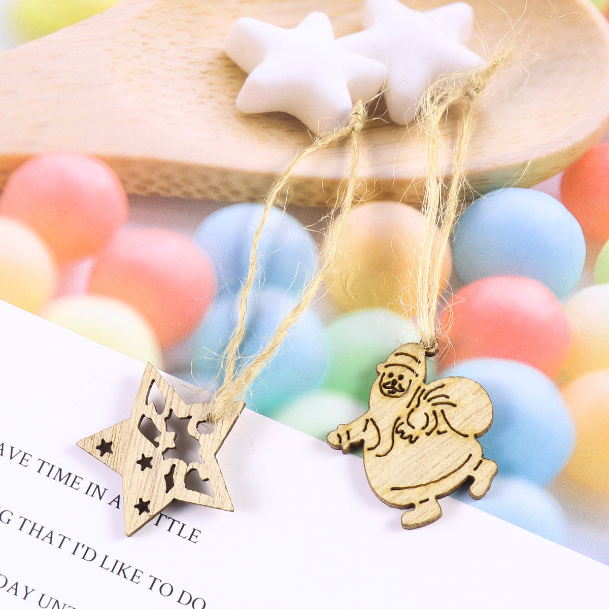 Art Craft Christmas Ideas - 50pcs Cartoon Wooden Pendants for Christmas