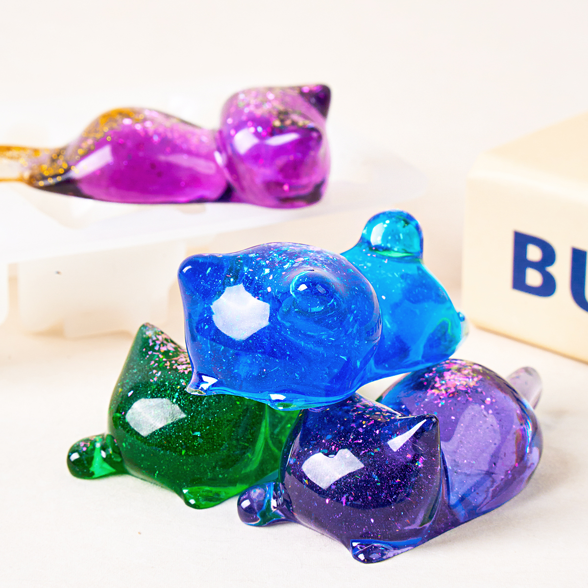 3D Cat Crystal Epoxy Resin Mol - مراجعة Art Craft Table وسعره