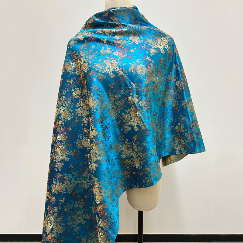 Pre-cut Vibrant Shiny Floral S - مراجعة Art Craft Upholstery وسعره