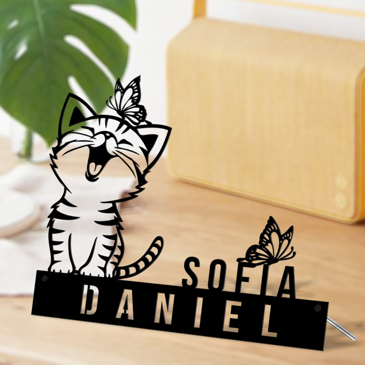 Lovely Cat With Butterfly Desk - مراجعة Art Craft Names وسعره